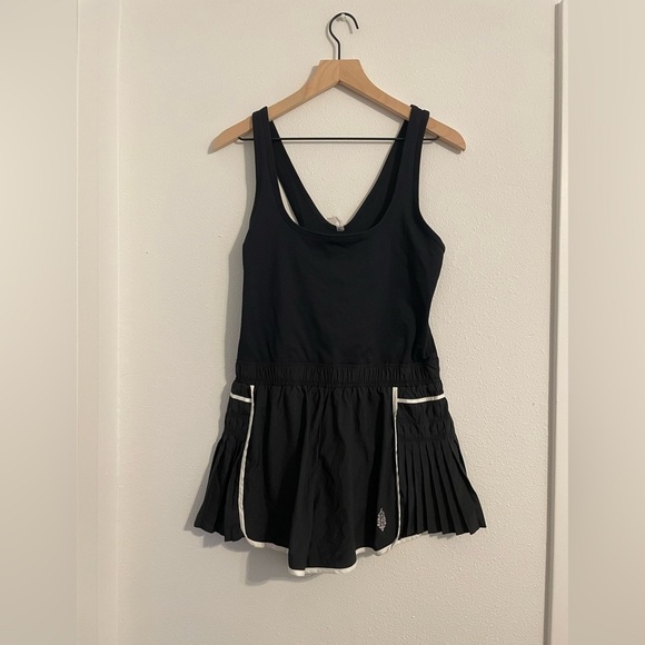 NWOT Free People Movement Easy Tiger Shortsie - Picture 3 of 6